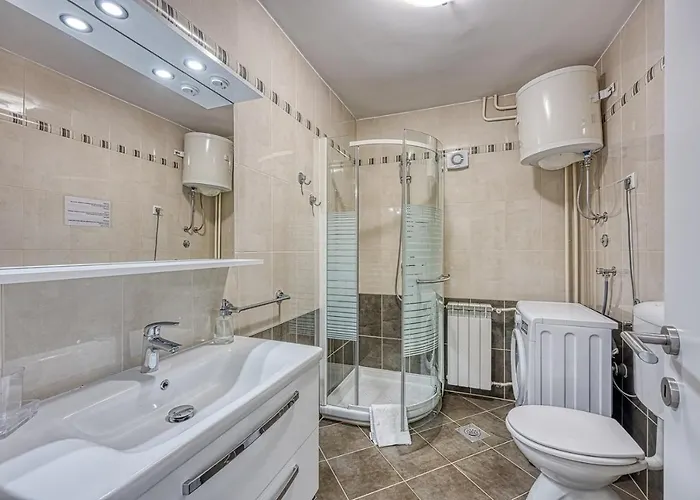 Claudio Gostinjska kuća 4*