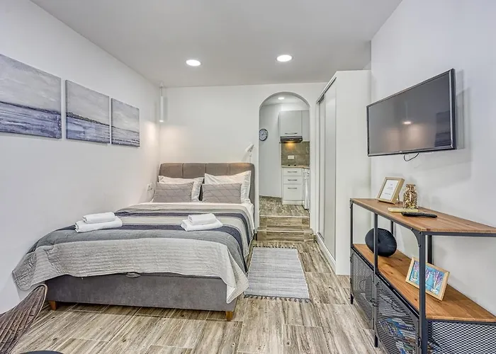 Claudio 게스트하우스